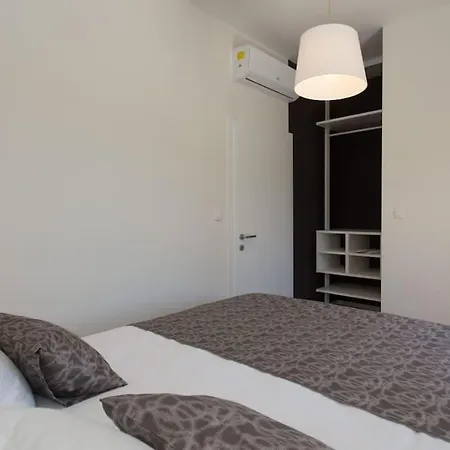 Orange Tree With Private Pool 빌라 Vinišće