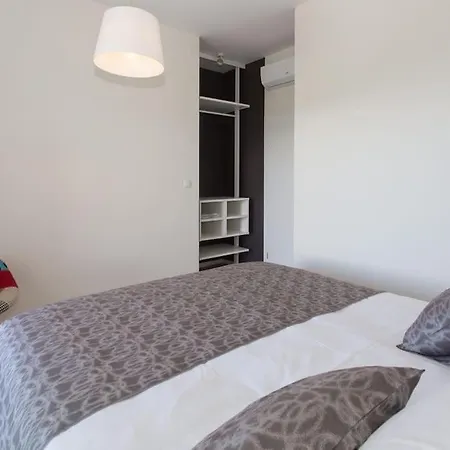 빌라 Orange Tree With Private Pool *