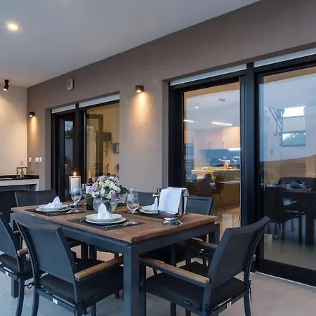 빌라 Orange Tree With Private Pool Vinišće