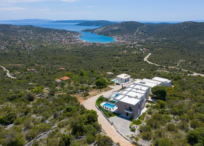 Βίλα Orange Tree With Private Pool *