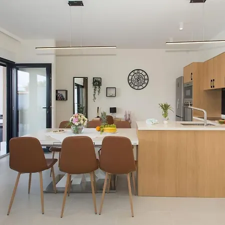 Orange Tree With Private Pool *