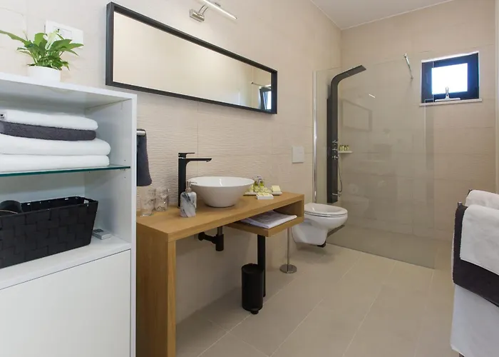 Orange Tree With Private Pool *