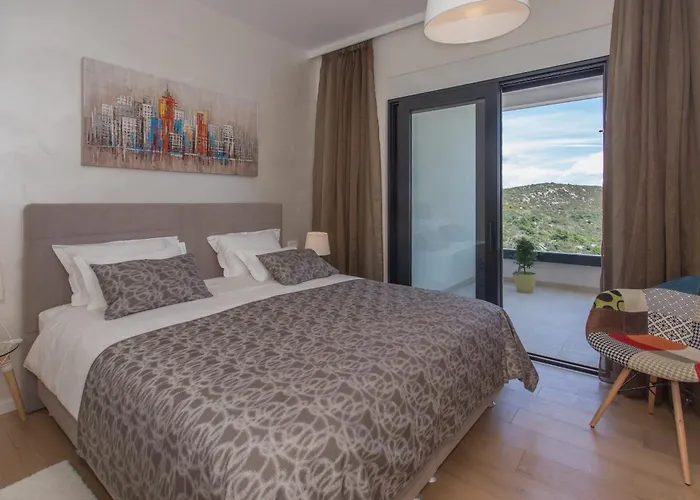 Orange Tree With Private Pool Villa